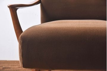 レトロ家具　昭和レトロ　フレームのデザインが美しい1人掛けソファ(サロンチェア、クッションソファ、椅子)(1)
