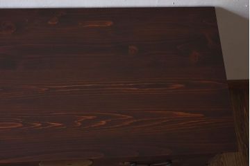 アンティーク家具　和製アンティーク　大きな金具や鋲が素敵な箪笥ローボード(ローチェスト、引き出し)