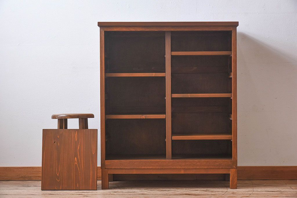 レトロ家具　昭和レトロ　気泡ガラスが味わい深い収納棚(戸棚、キャビネット)(1)