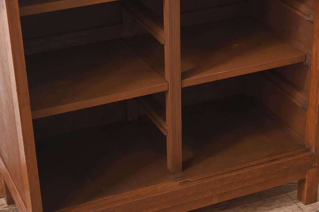 レトロ家具　昭和レトロ　気泡ガラスが味わい深い収納棚(戸棚、キャビネット)(1)