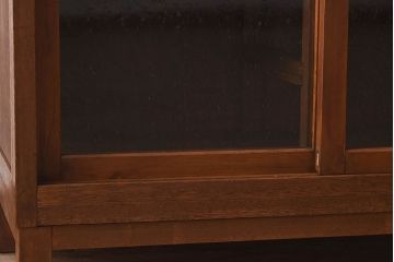 レトロ家具　昭和レトロ　気泡ガラスが味わい深い収納棚(戸棚、キャビネット)(1)