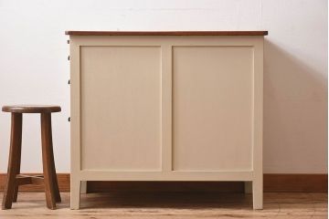 ペイント家具　ナラ材　作業台付きサイドテーブル(花台、電話台)