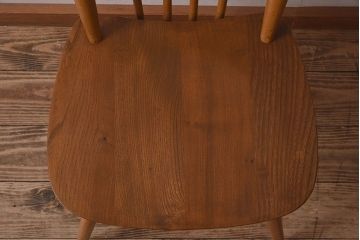 ヴィンテージ家具　イギリスビンテージ　ERCOL(アーコール)　シンプルなデザインのチェア(ダイニングチェア、椅子)