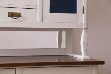 アンティーク家具　フランスアンティーク　色ガラス入り　大振りなカップボード(キャビネット、食器棚、収納棚、戸棚)