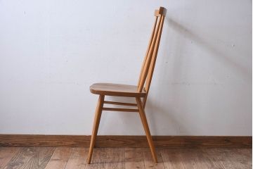 ヴィンテージ家具　イギリスビンテージ　ERCOL(アーコール)　シンプルなデザインのチェア(ダイニングチェア、椅子)(2)