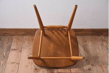 ヴィンテージ家具　イギリスビンテージ　ERCOL(アーコール)　シンプルなデザインのチェア(ダイニングチェア、椅子)(2)