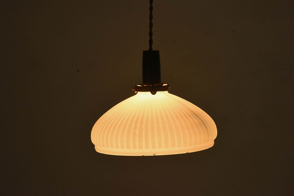 大正〜昭和期 和製アンティーク レトロな味わいの天井照明(1)