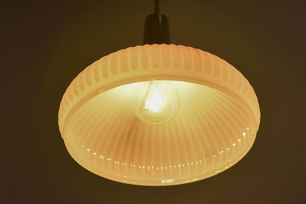 大正〜昭和期 和製アンティーク レトロな味わいの天井照明(1)