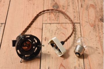 和製アンティーク　レトロな味わいの天井照明(電笠照明)(1)