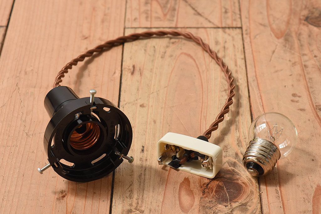 和製アンティーク　レトロな味わいの天井照明(電笠照明)(2)