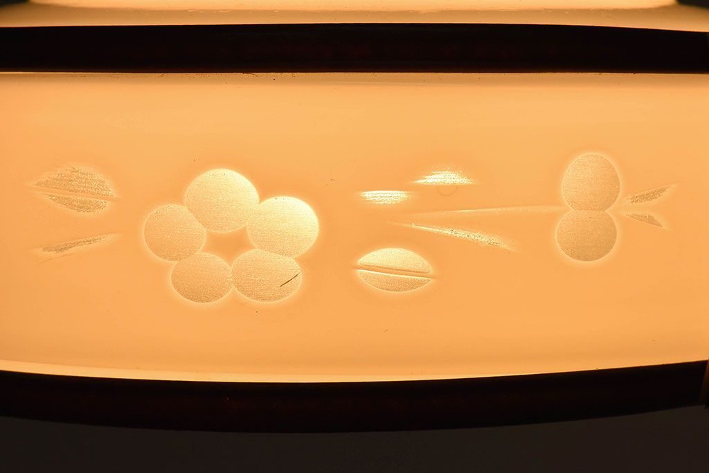 昭和レトロ　和製アンティーク　花切子の愛らしい天井照明