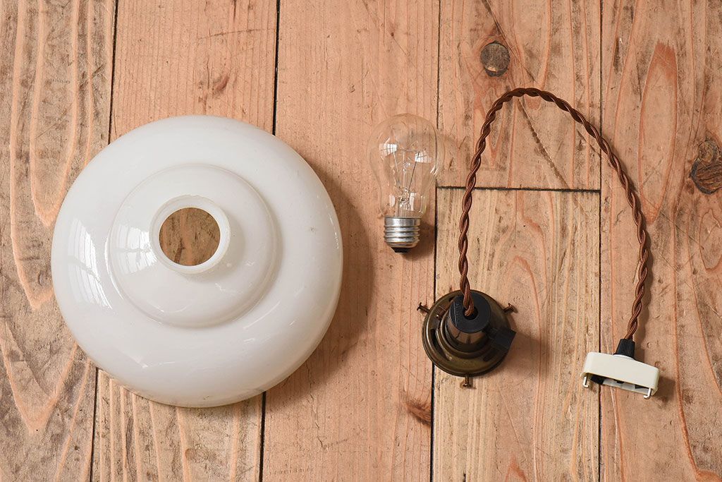 和製アンティーク　レトロな味わいの天井照明(2)