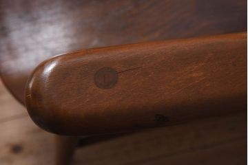 ヴィンテージ家具　イギリスビンテージ　ERCOL社(アーコール)シスルバックチェア(アームチェア、ラウンジチェア、サロンチェア、椅子)