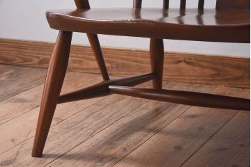ヴィンテージ家具　イギリスビンテージ　ERCOL社(アーコール)シスルバックチェア(アームチェア、ラウンジチェア、サロンチェア、椅子)
