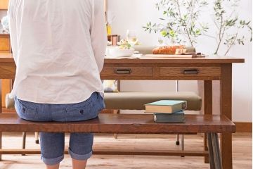 アンティーク家具　和製アンティーク　栗材一枚板　古材の質感が味わい深い鉄脚ベンチ(長椅子、アイアンベンチ、ローテーブル、作業台、飾り台)