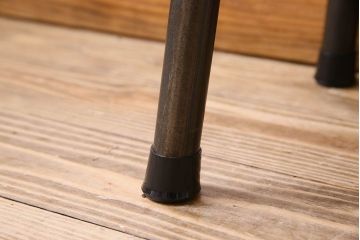 アンティーク家具　和製アンティーク　栗材一枚板　古い木の質感が味わい深い鉄脚ベンチ(アイアンベンチ、ローテーブル、作業台、飾り台)