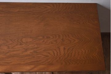 レトロ家具　昭和レトロ　古い木製のシンプルな片袖机(ワークデスク、在宅ワーク、在宅用、学習机)