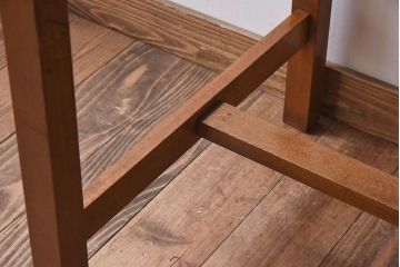 レトロ家具　昭和レトロ　古い木製のシンプルな片袖机(ワークデスク、在宅ワーク、在宅用、学習机)