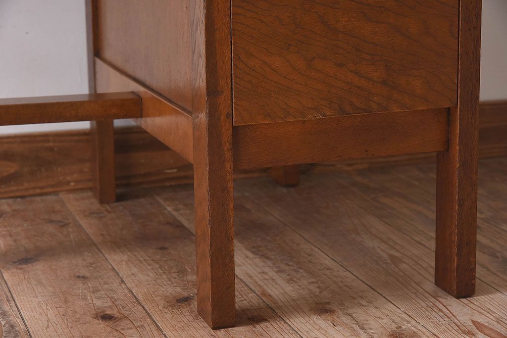 レトロ家具　昭和レトロ　古い木製のシンプルな片袖机(ワークデスク、在宅ワーク、在宅用、学習机)