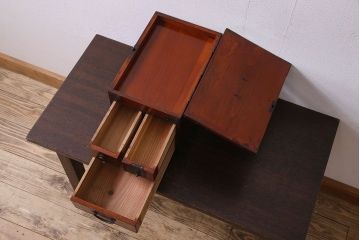 アンティーク雑貨　古民具・骨董　春慶塗り　和の趣溢れる硯箱(小引き出し、小箱、小物入れ)