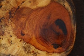 アンティーク雑貨　古民具・骨董　ビンテージ　花梨材製の花台(飾り台、カリン材)