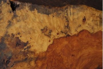 アンティーク雑貨　古民具・骨董　ビンテージ　花梨材製の花台(飾り台、カリン材)