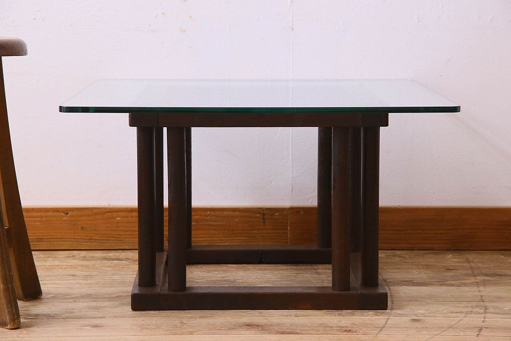 アンティーク家具 和製アンティーク ガラス天板付き!古いこたつやぐらのセンターテーブル(座卓、飾り台)