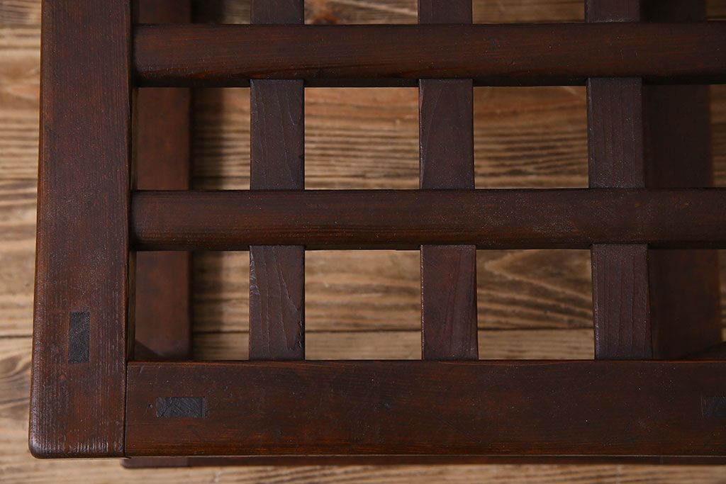 アンティーク家具 和製アンティーク ガラス天板付き!古いこたつやぐらのセンターテーブル(座卓、飾り台)