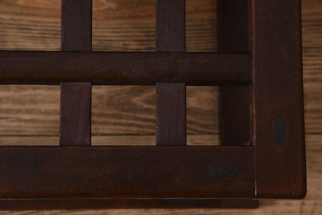 アンティーク家具 和製アンティーク ガラス天板付き!古いこたつやぐらのセンターテーブル(座卓、飾り台)