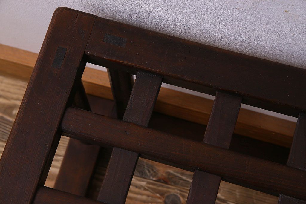 アンティーク家具 和製アンティーク ガラス天板付き!古いこたつやぐらのセンターテーブル(座卓、飾り台)