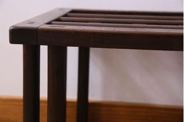 アンティーク家具 和製アンティーク ガラス天板付き!古いこたつやぐらのセンターテーブル(座卓、飾り台)