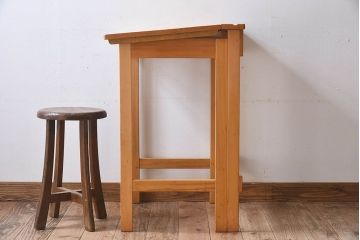 ヴィンテージ家具　イギリスビンテージ　ビーチ材　温か味のある色味が素敵な折り畳みデスク(机、在宅ワーク、在宅用作業台)(3)