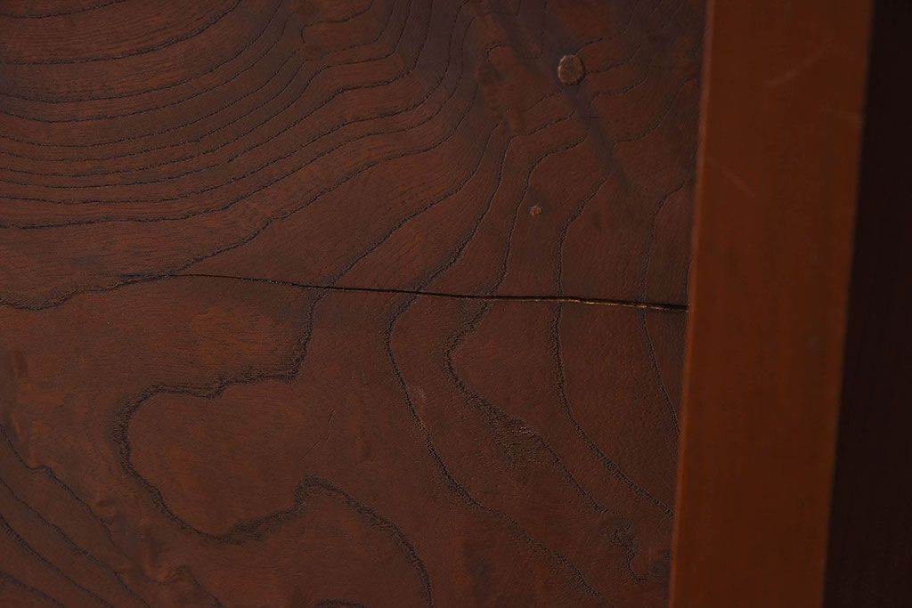 アンティーク家具　和製アンティーク　総ケヤキ材　美しい彫りが魅力的な座卓(テーブル)