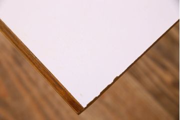 北欧家具　ビンテージ　チーク材　美しいフォルムのサイドボード(ローボード)