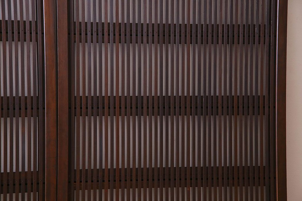 古民具・骨董　裏ガラス入り　古い木のアンティーク格子戸2枚セット