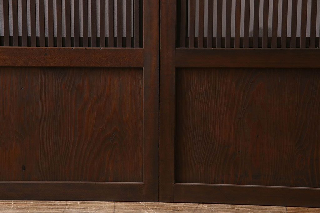 古民具・骨董　裏ガラス入り　古い木のアンティーク格子戸2枚セット