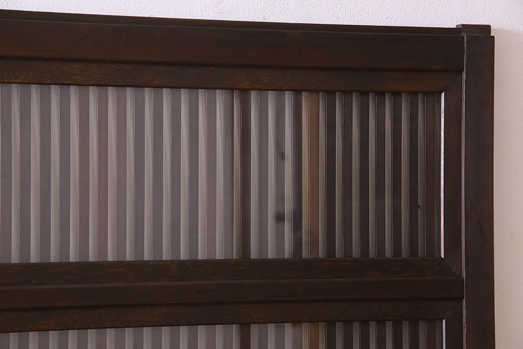 古民具・骨董　裏ガラス入り　古い木のアンティーク格子戸2枚セット