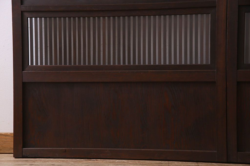 古民具・骨董　裏ガラス入り　古い木のアンティーク格子戸2枚セット