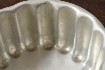 アンティーク雑貨　古い質感が味のあるフランスアンティークのケーキ型(植木鉢)