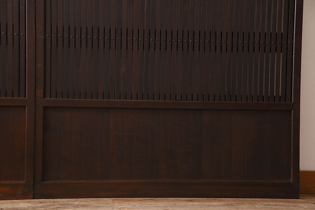 古民具・骨董　裏面すりガラス入り　古い木のアンティーク格子戸2枚セット