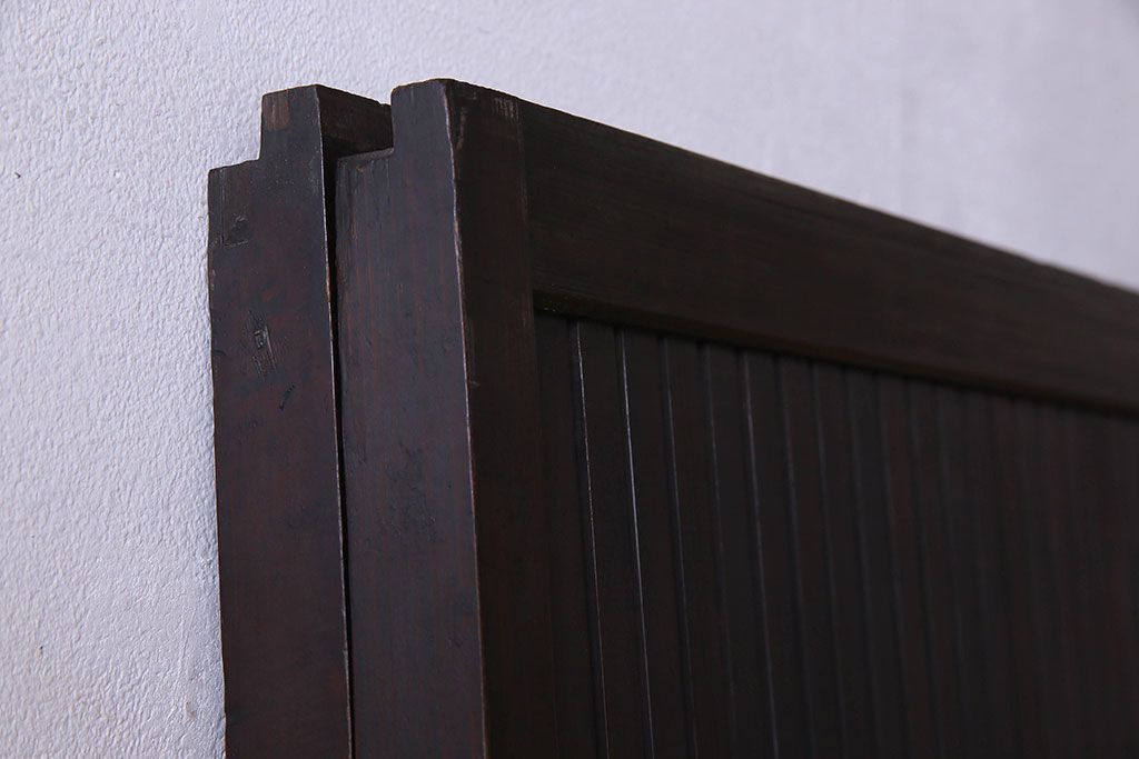 古民具・骨董　裏面すりガラス入り　古い木のアンティーク格子戸2枚セット