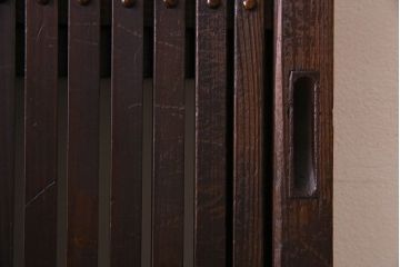 古民具・骨董　裏面すりガラス入り　古い木のアンティーク格子戸1枚