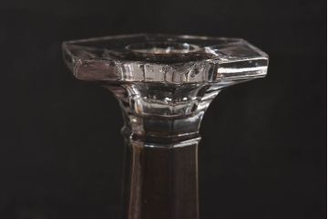 アンティーク雑貨　イギリスビンテージ　上品なデザインのキャンドルスタンド(ろうそく立て)2個セット
