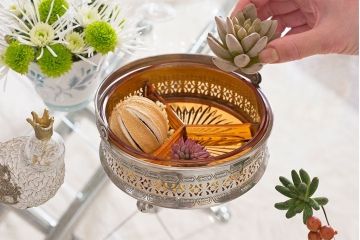 アンティーク雑貨　イギリスビンテージ　凝ったデザインが素敵なシュガーボウル(小物収納)