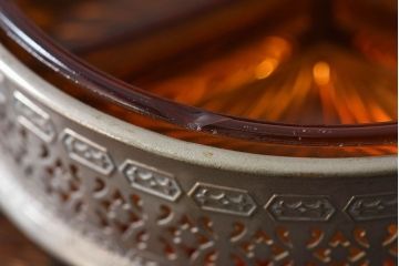 アンティーク雑貨　イギリスビンテージ　凝ったデザインが素敵なシュガーボウル(小物収納)