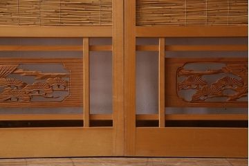 古民具・骨董　彫刻入り　風情あるアンティーク御簾戸(簾戸、簀戸、葭戸、夏障子、夏戸、葦戸)2枚セット