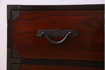 アンティーク家具　和製アンティーク　前面栗材　漆塗り美しいローボード(ローチェスト)