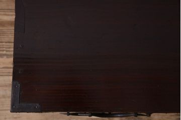 アンティーク家具　和製アンティーク　前面栗材　漆塗り美しいローボード(ローチェスト、収納棚、戸棚)(1)