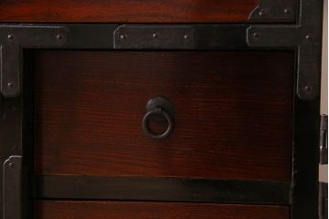 アンティーク家具　和製アンティーク　前面栗材　漆塗り美しいローボード(ローチェスト、収納棚、戸棚)(1)