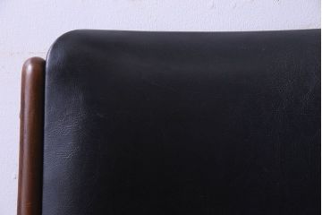【K様ご成約済み】北欧家具　チーク材　シックなカラーのクッションチェア(ダイニングチェア、椅子)